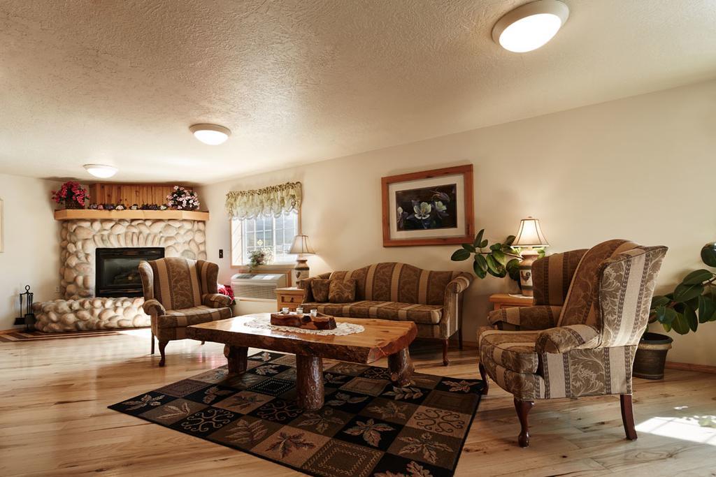 Columbine Inn And Suites Leadville Bagian luar foto